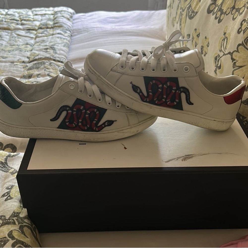 Gucci shoes